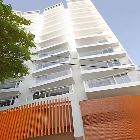 Luxury 2br Jacuzzi Sea View 14th Floor Apartamento