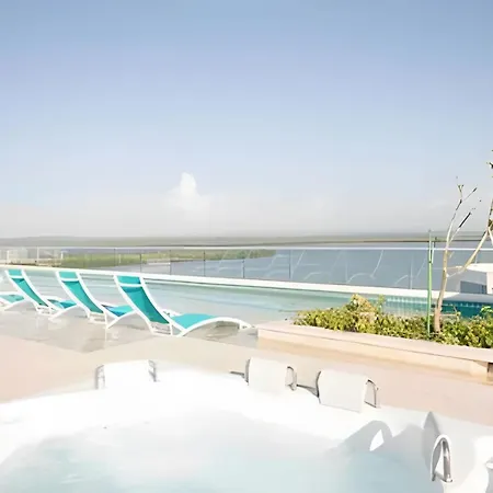 Luxury 2br Jacuzzi Sea View 14th Floor * Cartagena