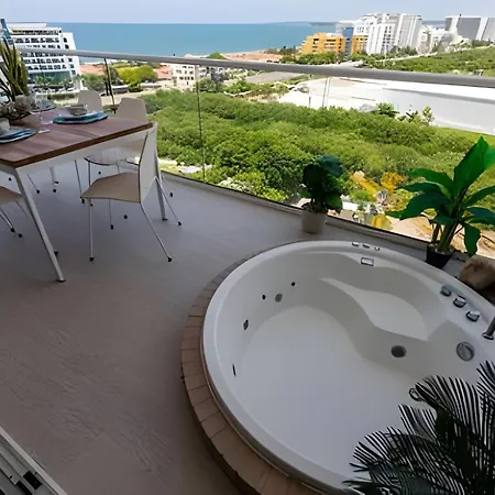 Luxury 2br Jacuzzi Sea View 14th Floor Cartagena