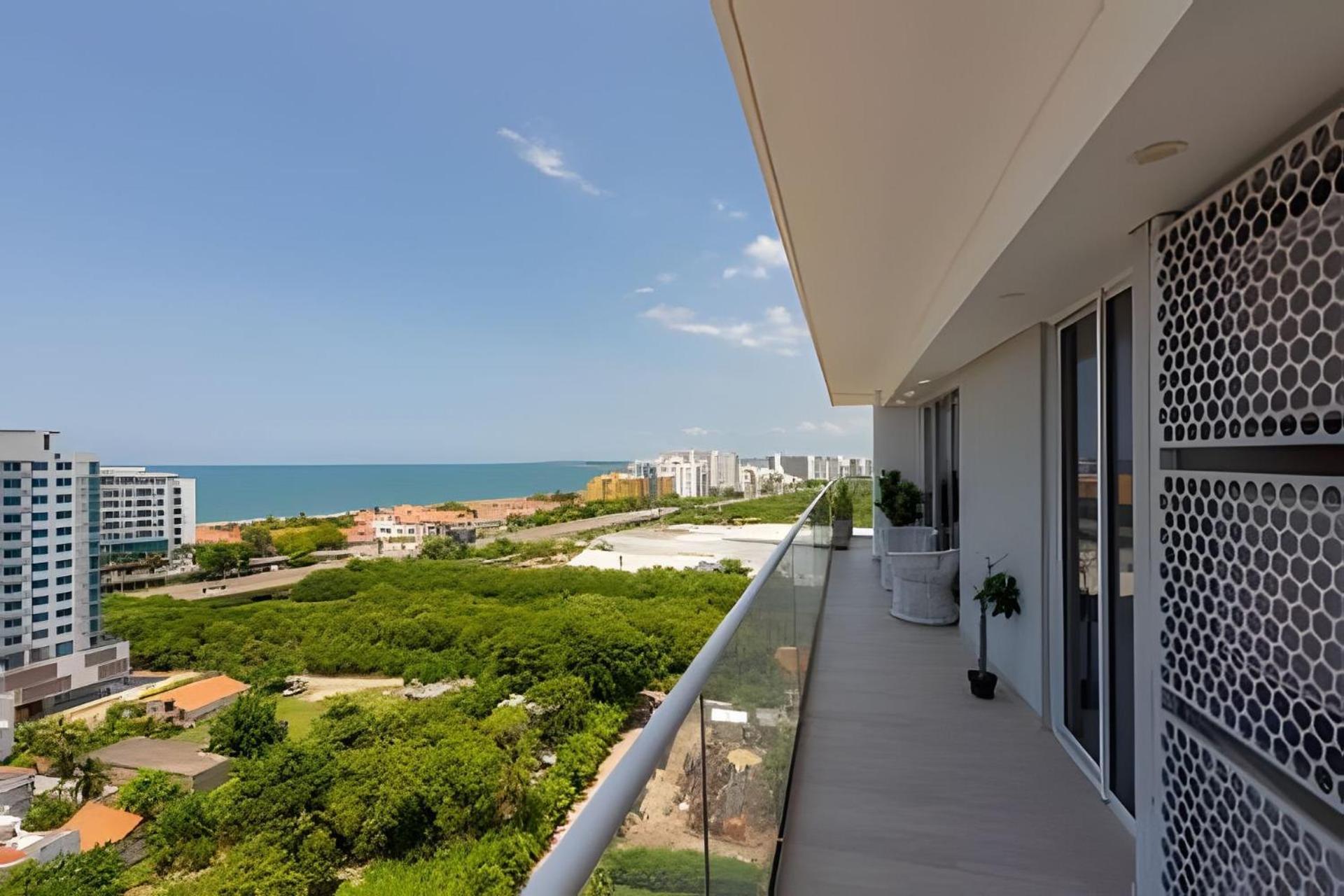 Luxury 2br Jacuzzi Sea View 14th Floor *